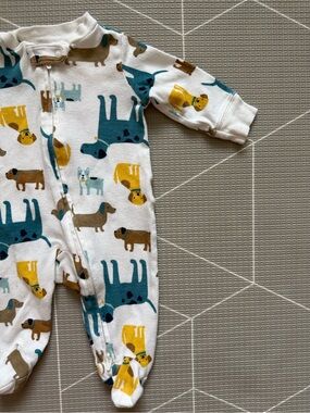 Unbranded White Baby One-Piece with Dog Print